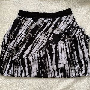 Avenue Black Maxi Skirt w/ Grey and White Abstract Stripes
